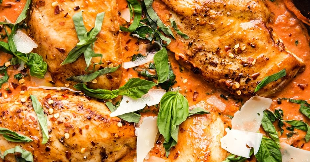 Baked Chicken with Tomato Sauce